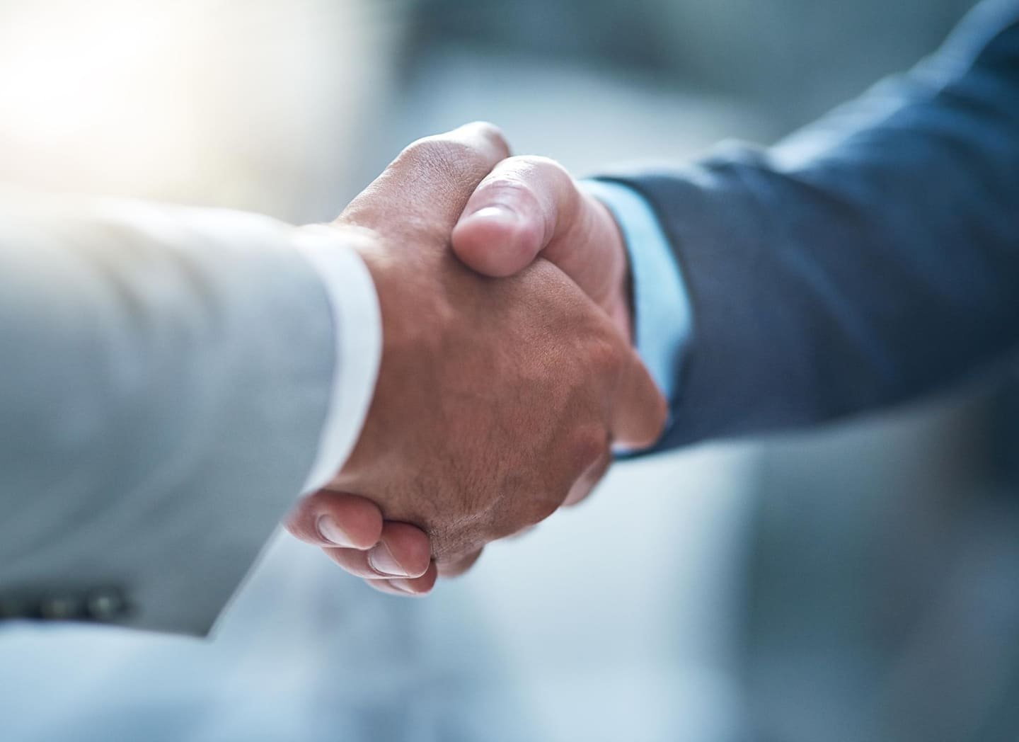 Mūsų partneriai